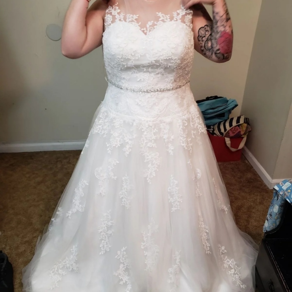 wedding dress